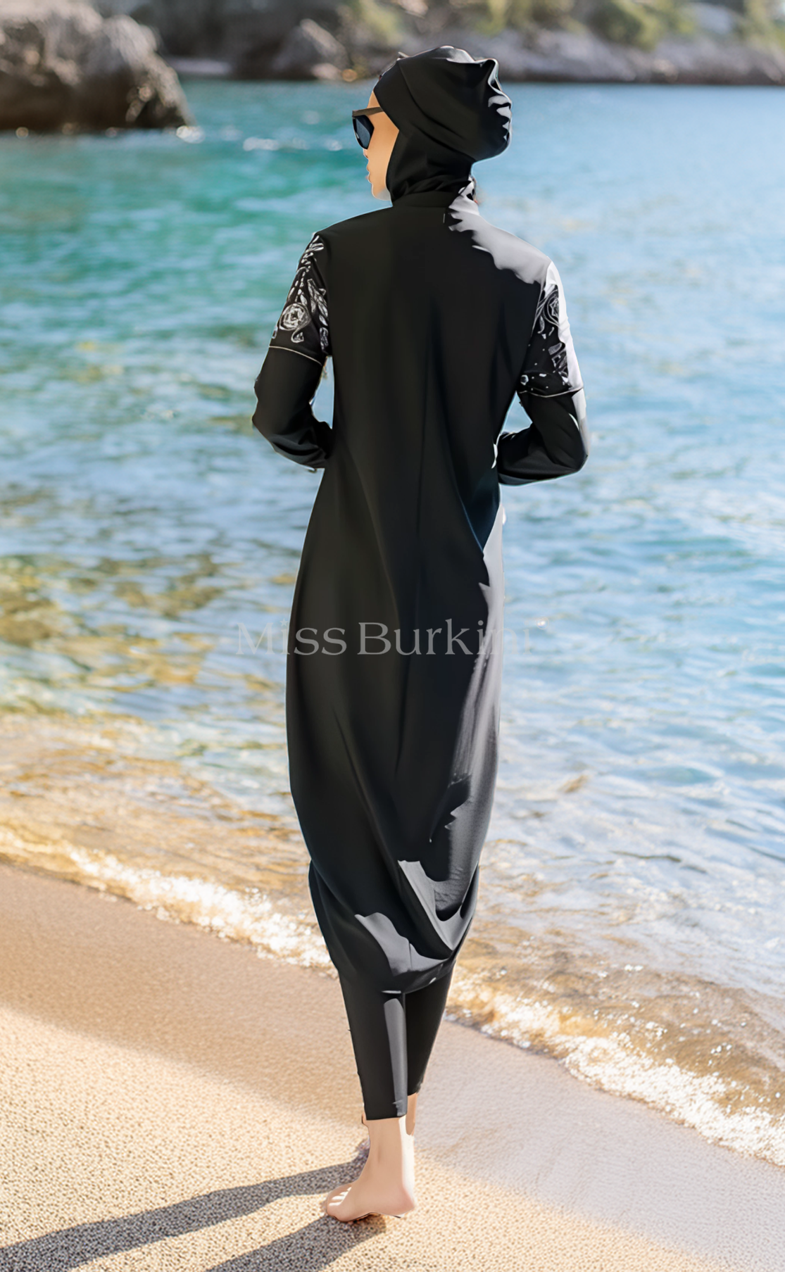 Burkini femme voilée Jasmina noir motifs blancs