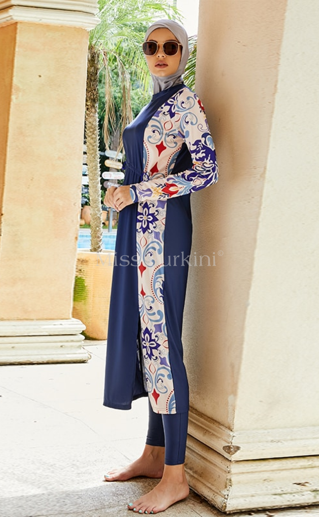 Burkini femme voilée Jasmina motifs bleus